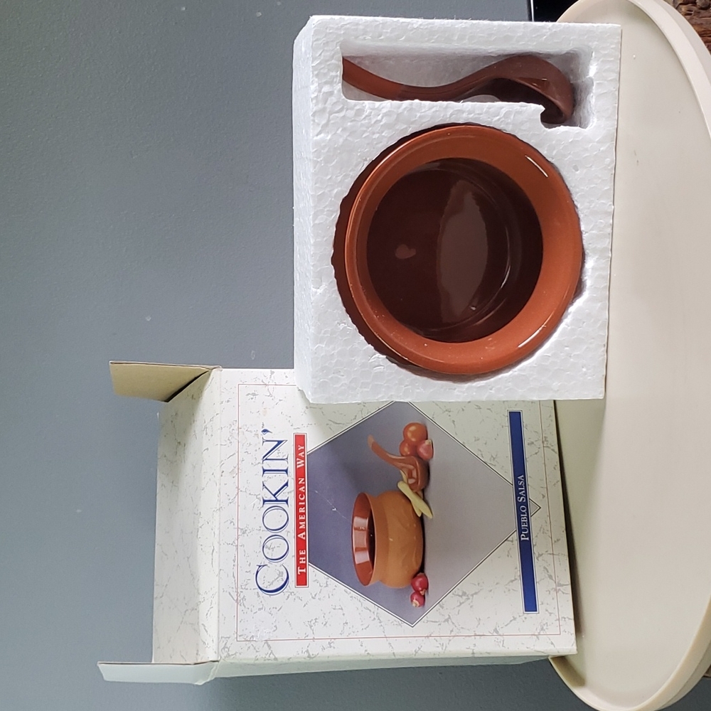 Pueblo Salsa, bowl and spoon set, Terra cotta brown,